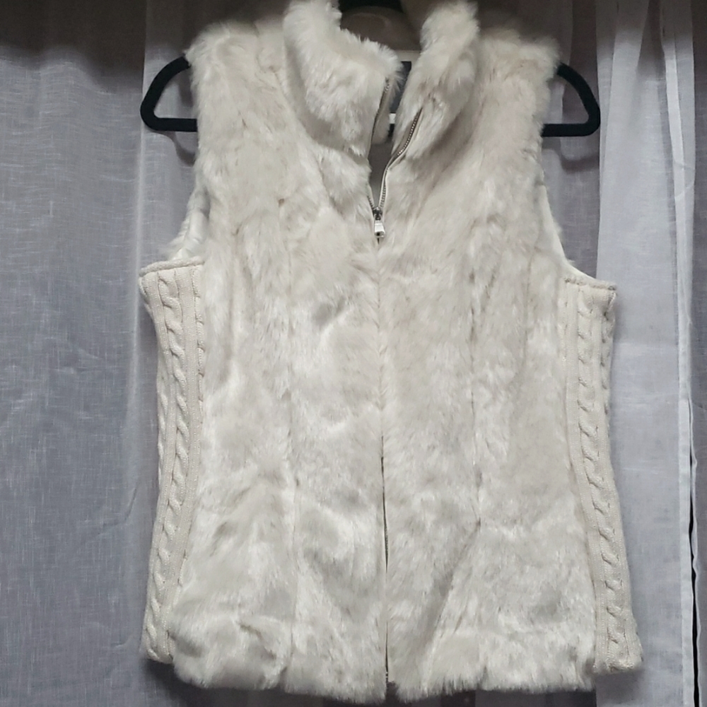Cream fury vest